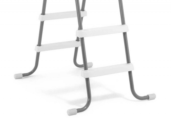      107  INTEX Pool Ladder, . 28065