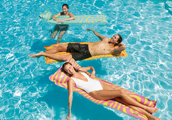    INTEX Razzle Dazzle Wave Mat, . 59711NP